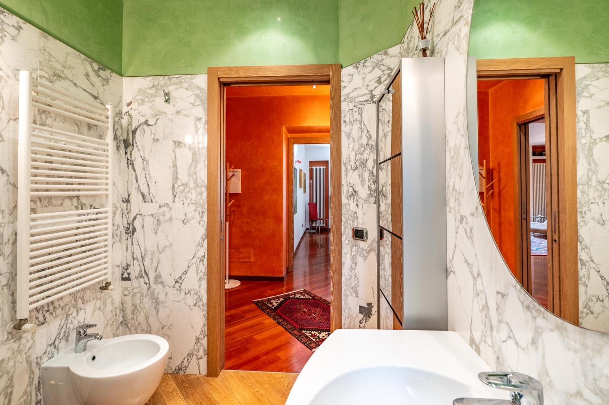 Appartamento Magnifico - Porta Venezia - Wifi มิลาน ภายนอก รูปภาพ